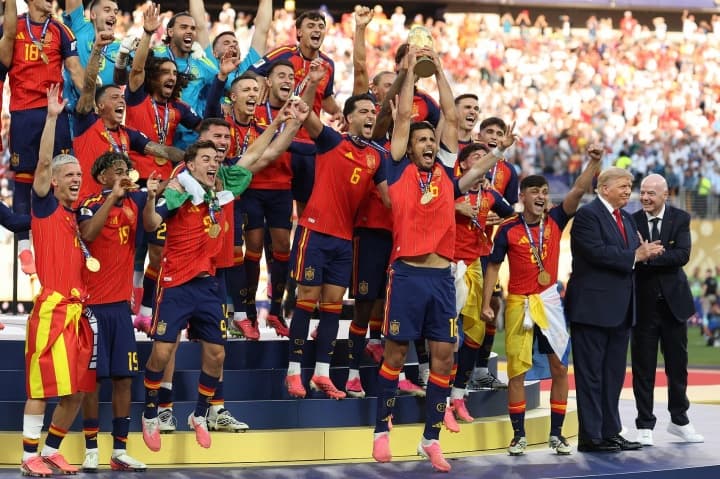 FIFA'ya rest! Sky'dan şok iddia: UEFA kendi Dünya Kupası'nı düzenlemeye hazırlanıyor.