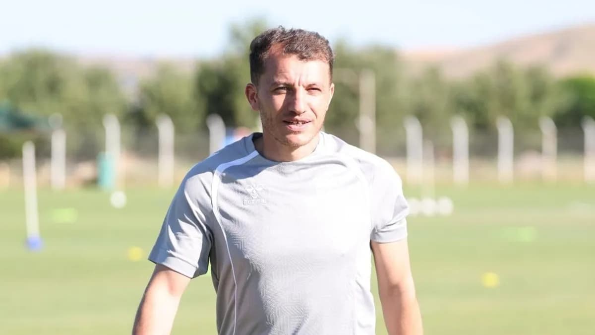 Sivasspor Efsanesi Ziya Erdal Yardımcı Antrenörlükle Gururlu