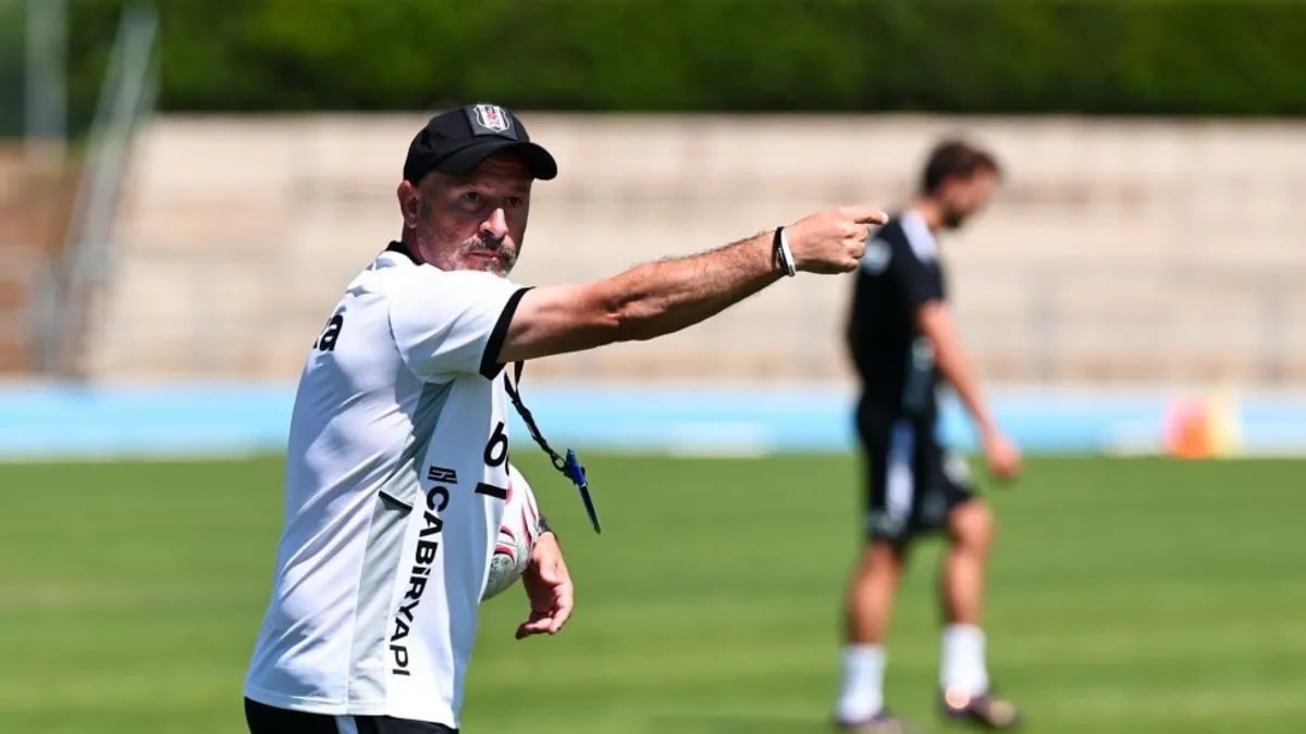 Beşiktaş'ta Vincenzo Italiano Kararı: 7 Futbolcuyla Yollar Ayrılıyor