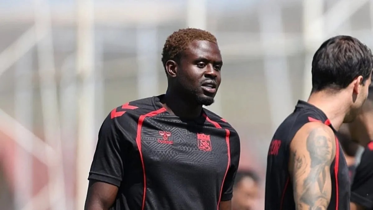 Sivasspor'da Benjamin Kimpioka Dönemi Sona Erdi: Sözleşme Feshedildi