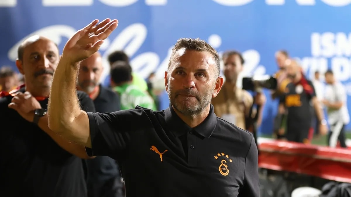 Galatasaray'da Forvet Hattına Sürpriz Takviye Yolda: İki Golcüden Biri Aslan Oluyor