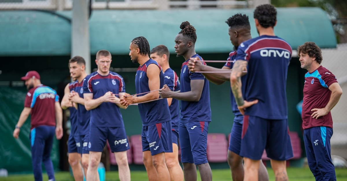 Trabzonspor'un Avusturya Kampı Kadrosu Açıklandı: Fatih Tekke Yönetiminde Hazırlıklar Hız Kazanıyor