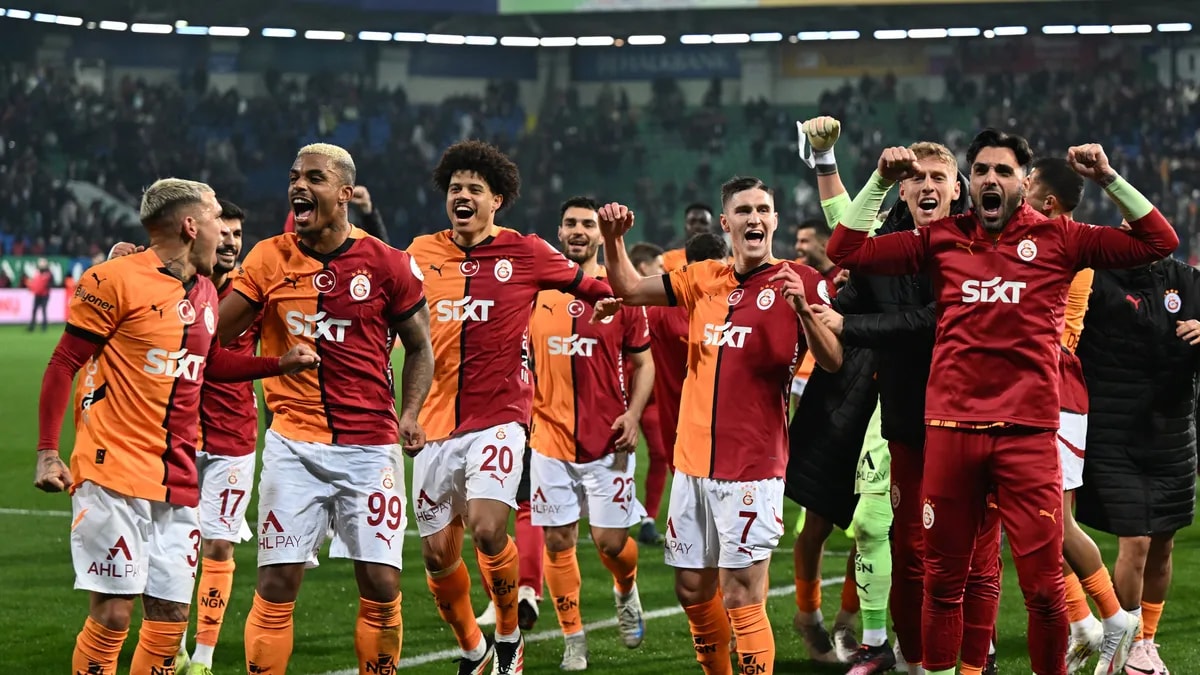Galatasaray'da Yıldız İsme 2 Yıllık Yeni Sözleşme Kararı Alındı