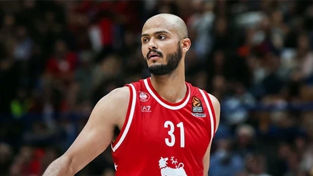 Fenerbahçe Futbol Takımı Kadrosunu Güçlendirdi: Shavon Shields Transferi