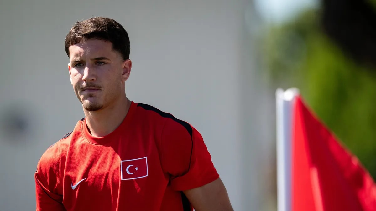 Milli Futbolcu Deniz Gül'ün Transfer Tercihi Galatasaray Oldu