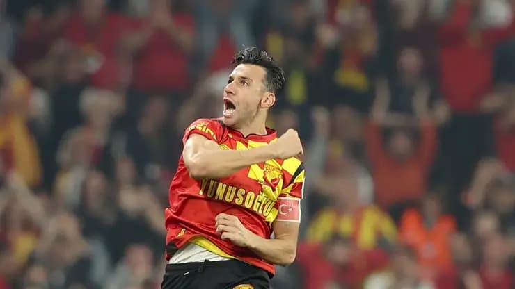 İsmail Köybaşı futbola noktayı koydu