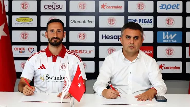Antalyaspor'da iç transferde Soner Dikmen ve Erdoğan Yeşilyurt imzaları