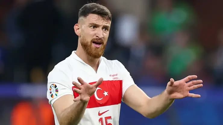 Beşiktaş Salih Özcan'ı bitirdi
