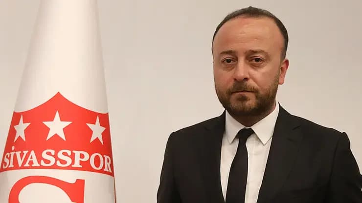 Sivasspor'da Burak Özçoban başkan adaylığını açıkladı