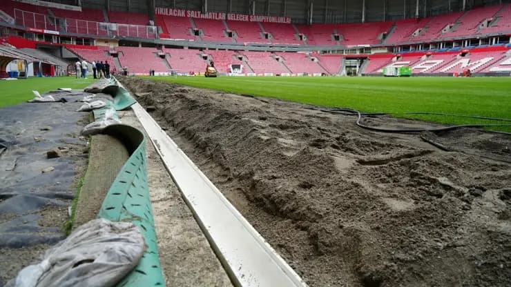 Samsunspor'da 8 yıllık zeminde yeni dönem başlıyor