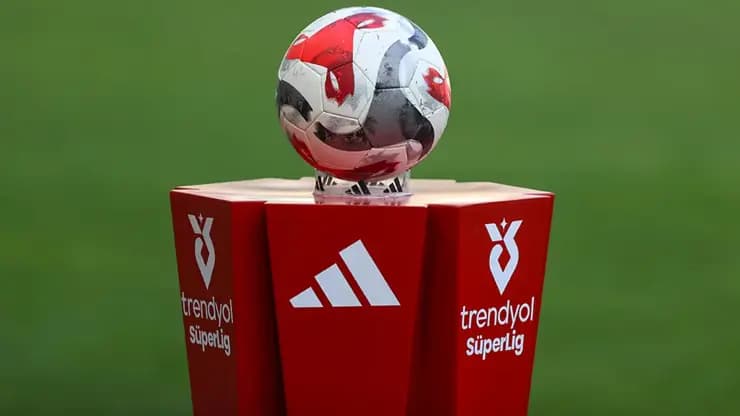 Süper Lig ve 1. Lig isim sponsorluğu 2 yıl daha uzatıldı