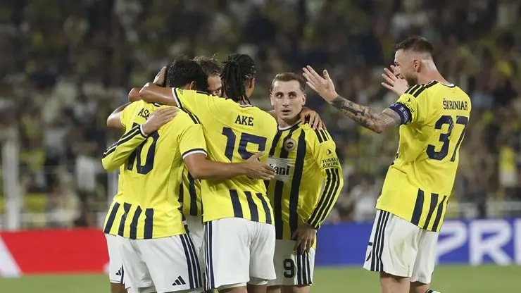 Fenerbahçe Avusturya'yı aştı, turladı