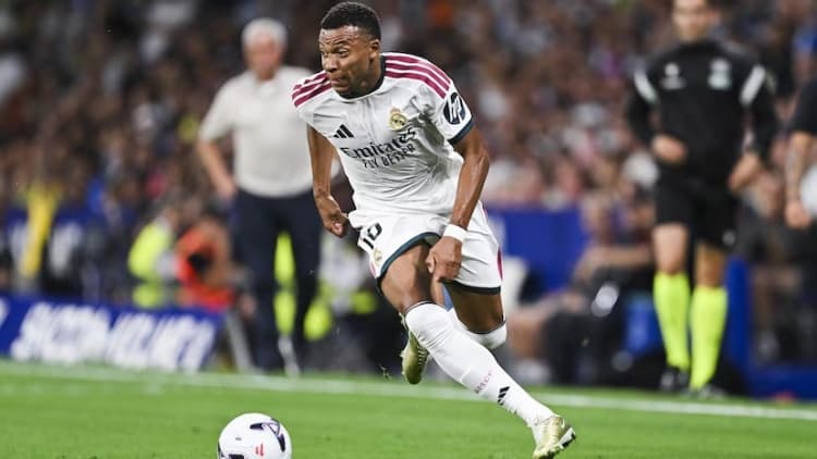 BR'dan Zehir Zemberek Eleştiri! Yeni Sezonun En Çirkin Formaları Seçildi: Real Madrid (İç Saha), Tottenham (Deplasman) ve Newcastle (Deplasman) da Var.