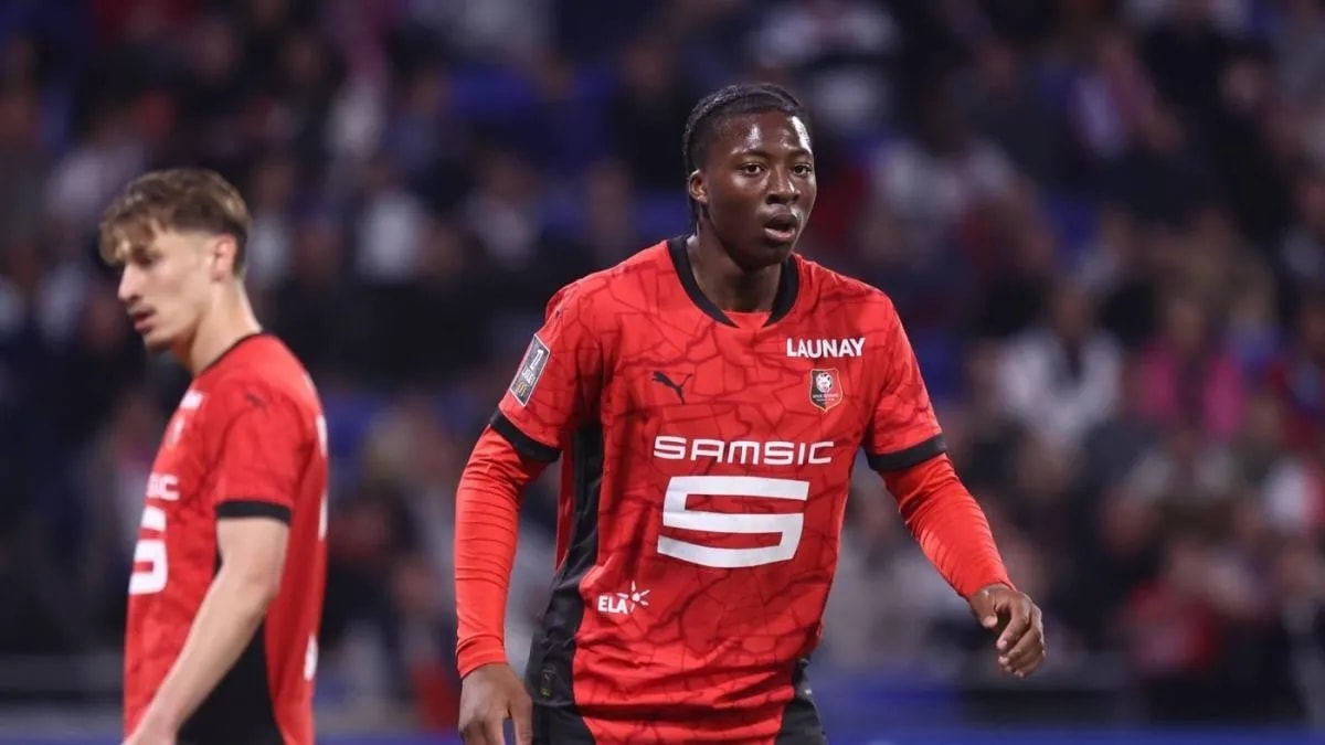 Galatasaray Santrfor Arayışında: Suudi Arabistan'dan 18 Yaşındaki Meite Gündemde