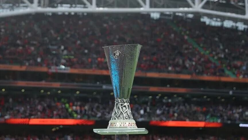 Beşiktaş ve Trabzonspor'un UEFA Avrupa Ligi Play-Off Muhtemel Rakipleri Belli Oldu