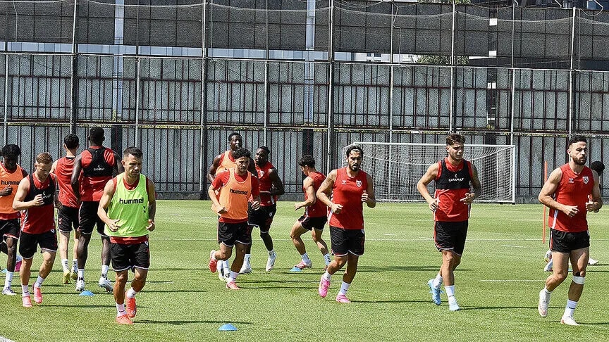 Samsunspor, Trendyol Süper Lig'e Galibiyet Hedefiyle Başlamak İstiyor