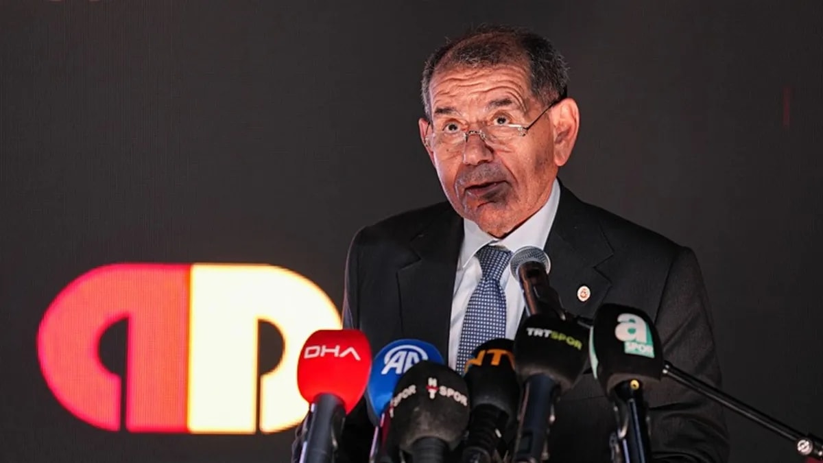 Galatasaray Başkanı Özbek'ten Transfer Mesajı: Artık Beklemeyeceğiz