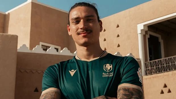 Darwin Nunez'in Yeni Takımı Belli Oldu: Trabzonspor'un Gündemindeki Golcü