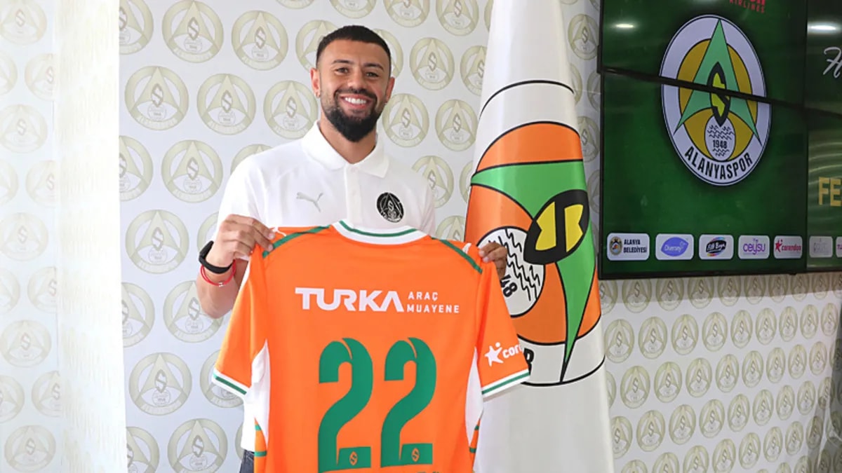 Alanyaspor, AEK'dan Paolo Fernandes'i 1 Yıllığına Kiraladı