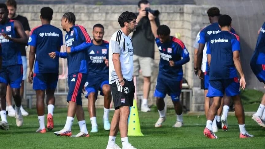 Fenerbahçe, Şampiyonlar Ligi Play-Off Rövanşında Olimpik Lyon'a Konuk Oluyor