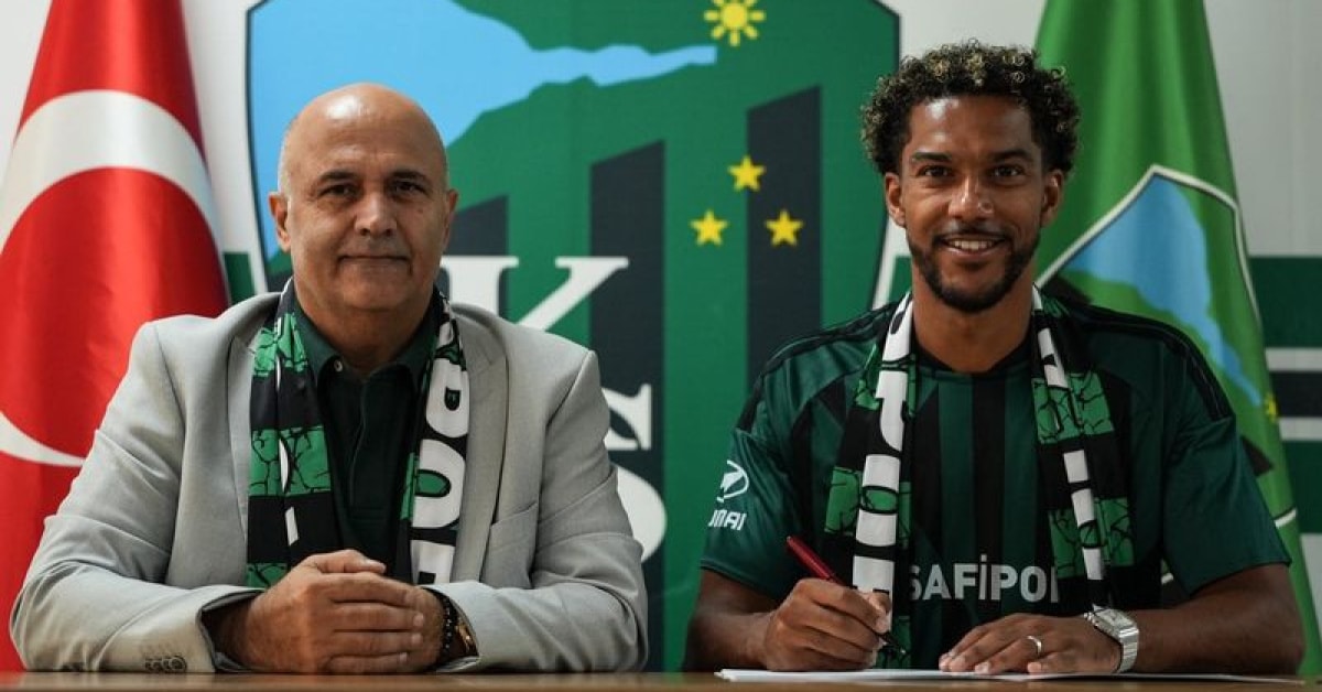 Trendyol Süper Lig Ekibi Kocaelispor, Fransız Santrfor Florian Aye'yi Kadrosuna Kattı