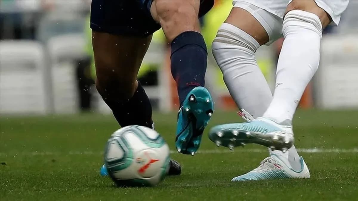 UEFA Kura Çekimi Tarihi Belli Oldu: Temsilcilerimizin Rakipleri 3 Ağustos'ta Açıklanıyor!
