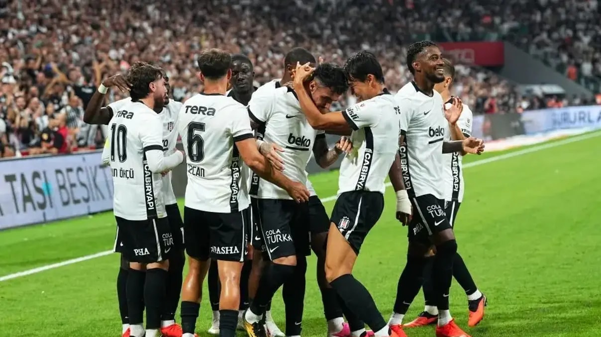 Beşiktaş şaha kalktı! Süper Lig'de zirve Kartal'ın