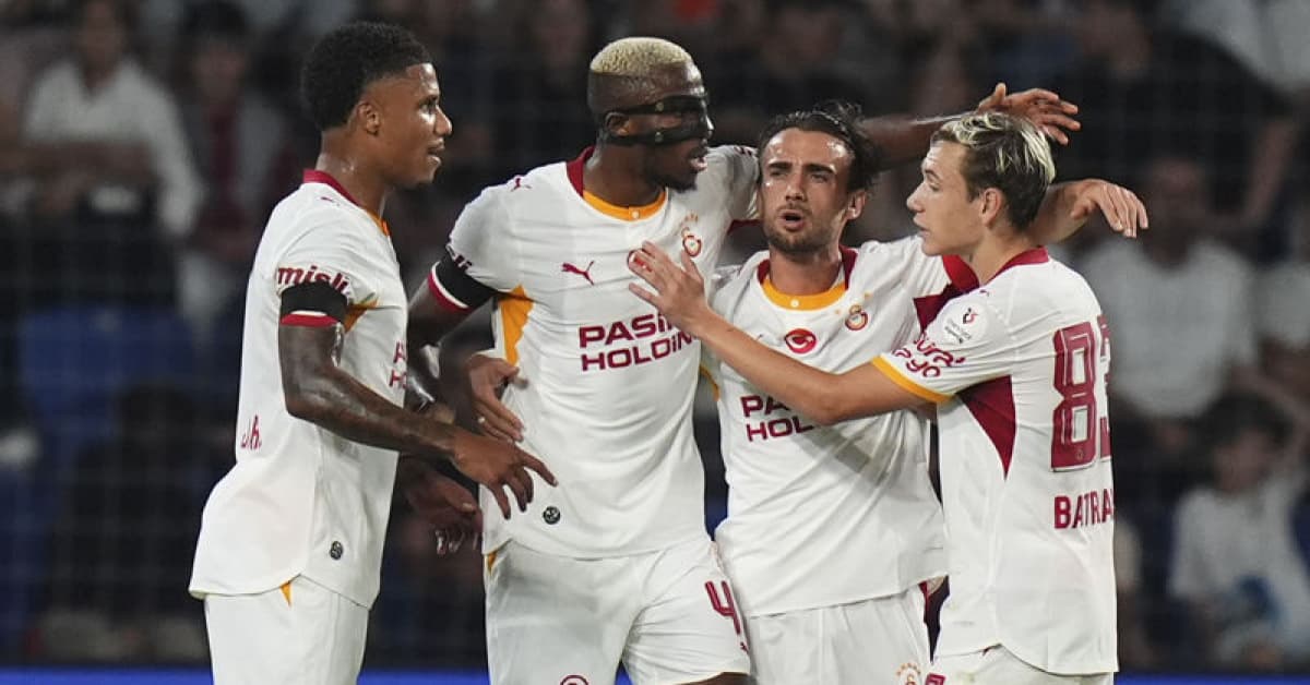 Galatasaray, UEFA Şampiyonlar Ligi'ne Sporting Deplasmanında Başlıyor