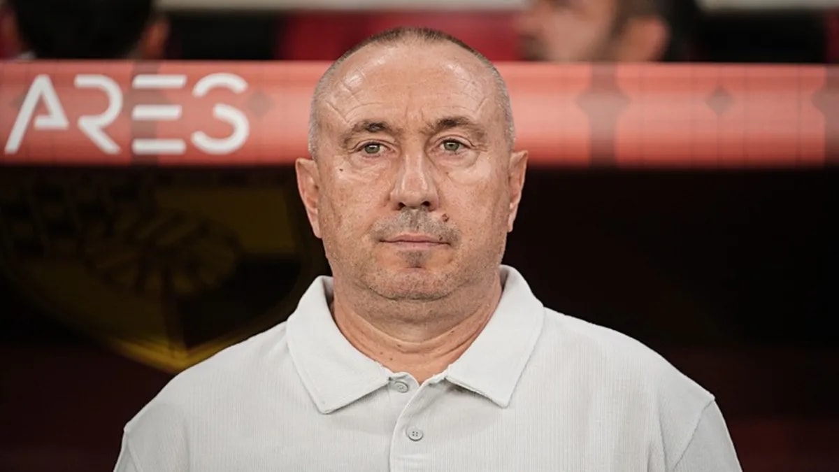 Göztepe'de Stanimir Stoilov'a Tam Destek: Sözleşmesi 2028'e Uzatıldı