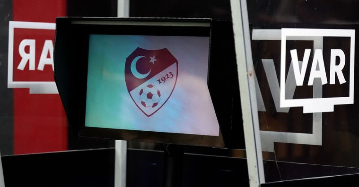 Dusan Vlahovic Beşiktaş'ın Gol Yükünü Çekiyor: Amed Maçı Öncesi VAR Ataması