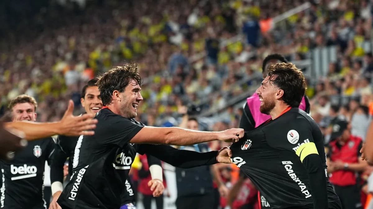 Beşiktaş'ın Derbi Zaferine Vlahovic'ten Övgü: Orkun Kökçü'nün Asisti Messi'ye Benzetildi