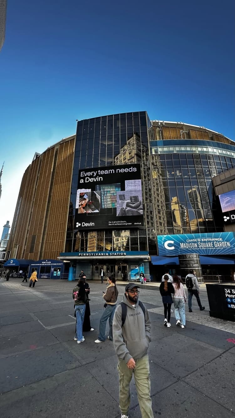 LeBron James'in Sezon Açılışına Büyük İlgi: ESPN Lakers Muhabiri McMenamin New York'a Uçtu