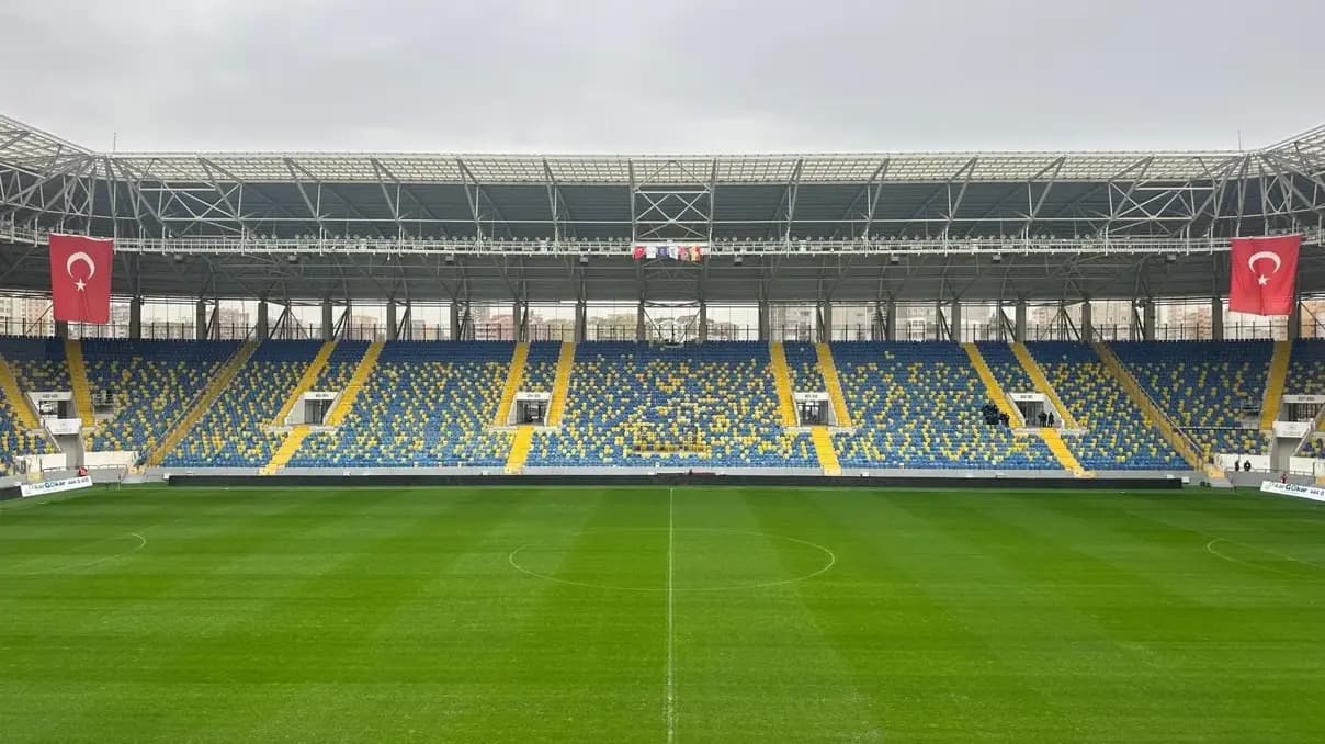 Tartışılan Eryaman zemini Gençlerbirliği - Galatasaray maçına yetişti