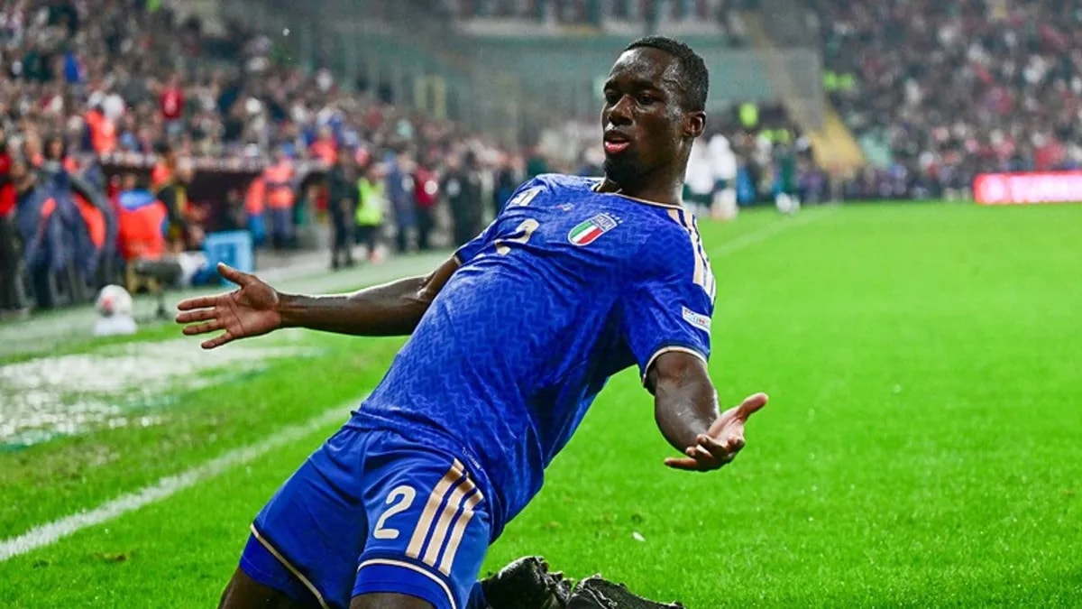 Galatasaray'dan Savunmaya İtalyan Hamlesi: Sağ Bek Transferinde Önemli Gelişme