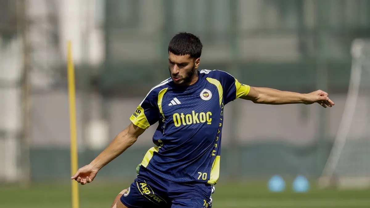 Fenerbahçe, Aston Villa Maçı Hazırlıklarını Tamamlarken Hakem ve Yayın Bilgileri Netleşti