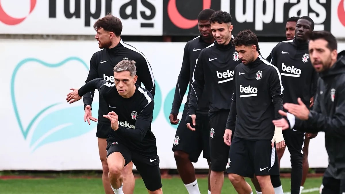 Beşiktaş, UEFA Avrupa Ligi Hoffenheim Maçına Hazır: Vlahović Kadroda Yok