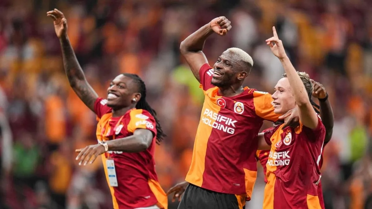 Fransız Gazeteciden Galatasaray İtirafı: Yıldız Transferleri Etkiledi